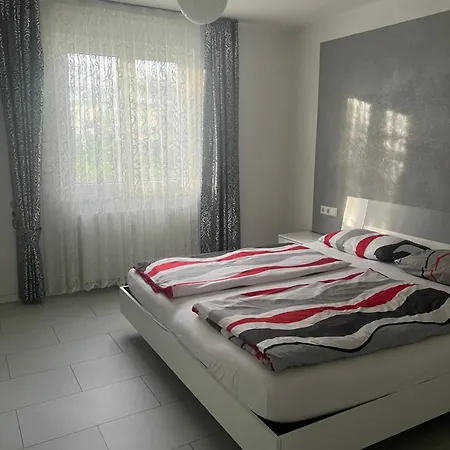 2- Am Bodensee Friedrichshafen